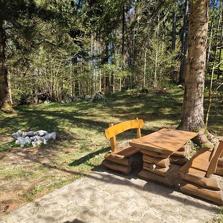 Koca V Gozdu, Forest House Near Bled Exterior photo