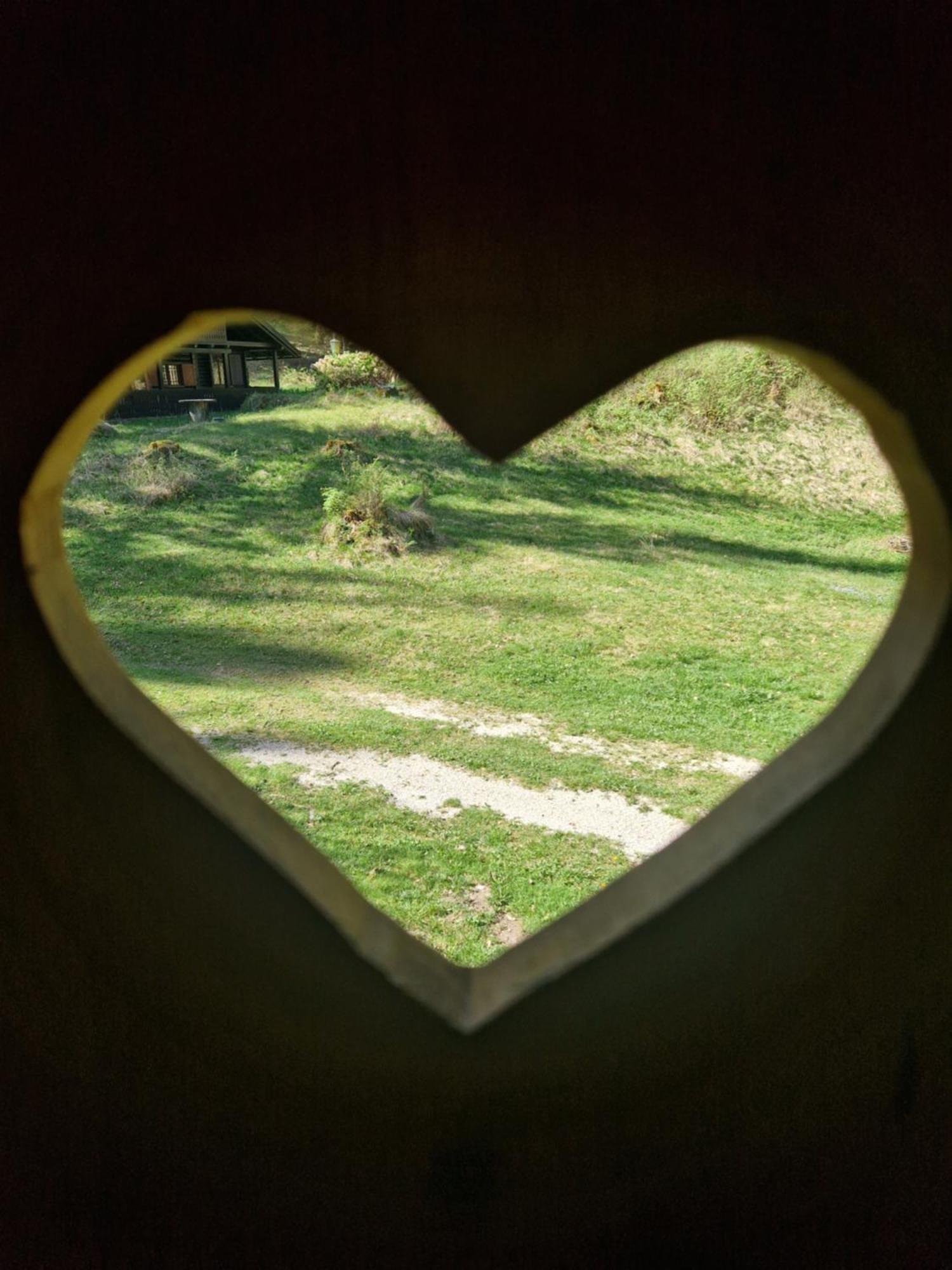 Koca V Gozdu, Forest House Near Bled Exterior photo